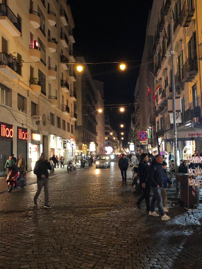 Piazza Carita' Centro Storico Apartment Naples Exterior photo